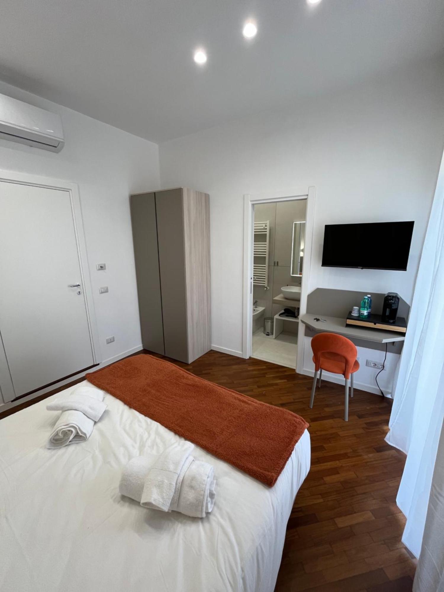 Maison Grimaldi * Neapel